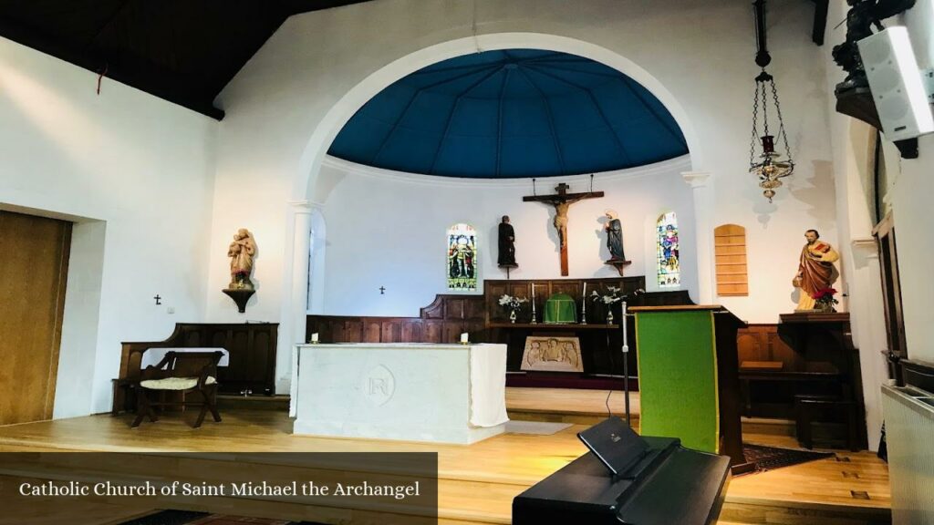 Catholic Church of Saint Michael the Archangel - Huntingdonshire (England)