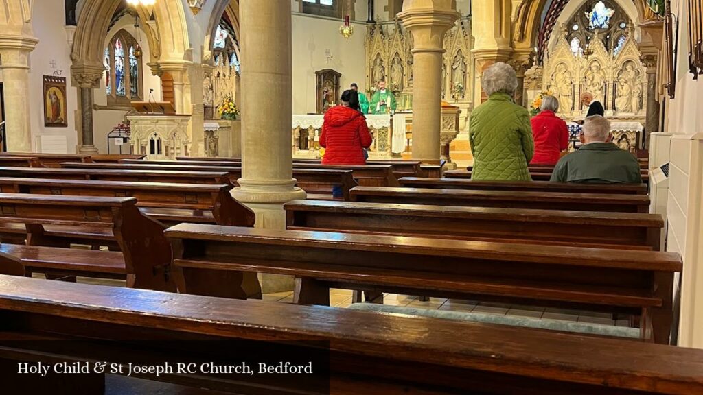 Holy Child & St Joseph RC Church, Bedford - Bedford (England)