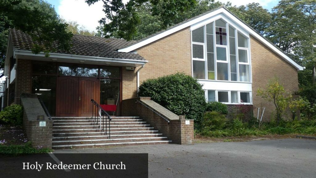 Holy Redeemer Church - Highcliffe-on-Sea (England)