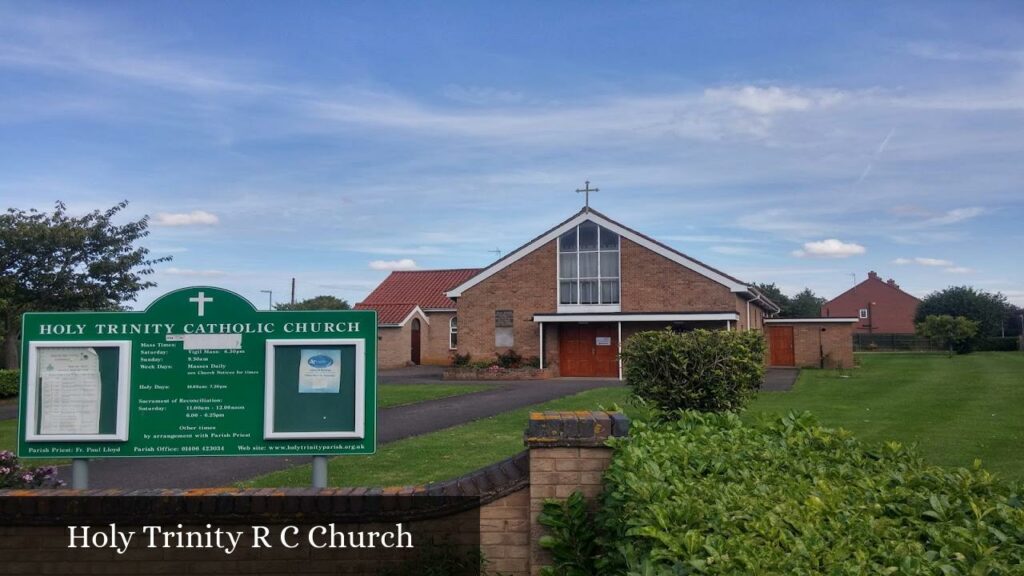 Holy Trinity R C Church - South Holland (England)