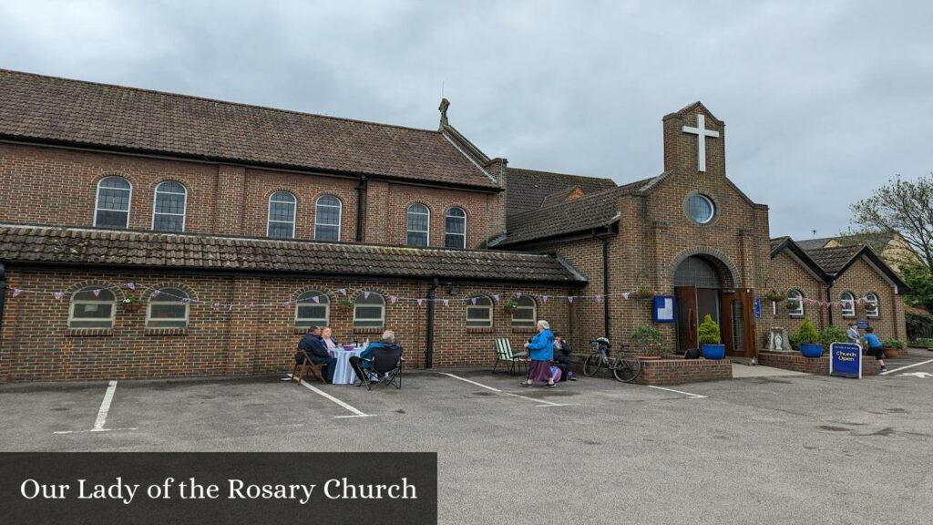 Our Lady of the Rosary Church - Staines-upon-Thames (England)