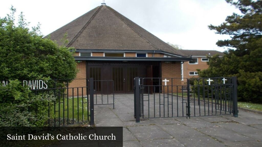 Saint David's Catholic Church - Newton-le-Willows (England)