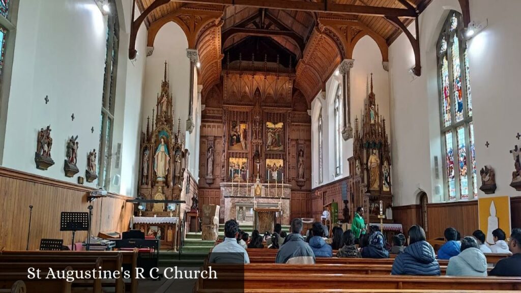 St Augustine's R C Church - Darlington (England)