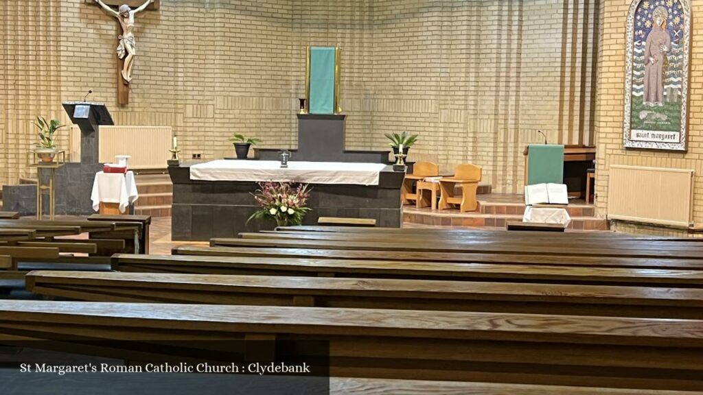 St Margaret's Roman Catholic Church : Clydebank - Clydebank (Scotland)