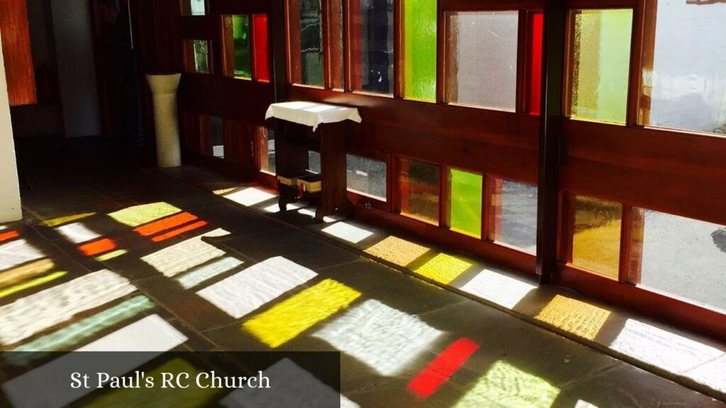 St Paul's RC Church - Glenrothes (Scotland)