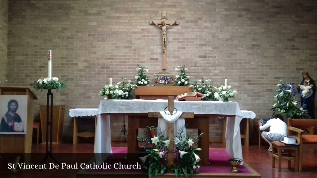 St Vincent De Paul Catholic Church - Bramhall (England)