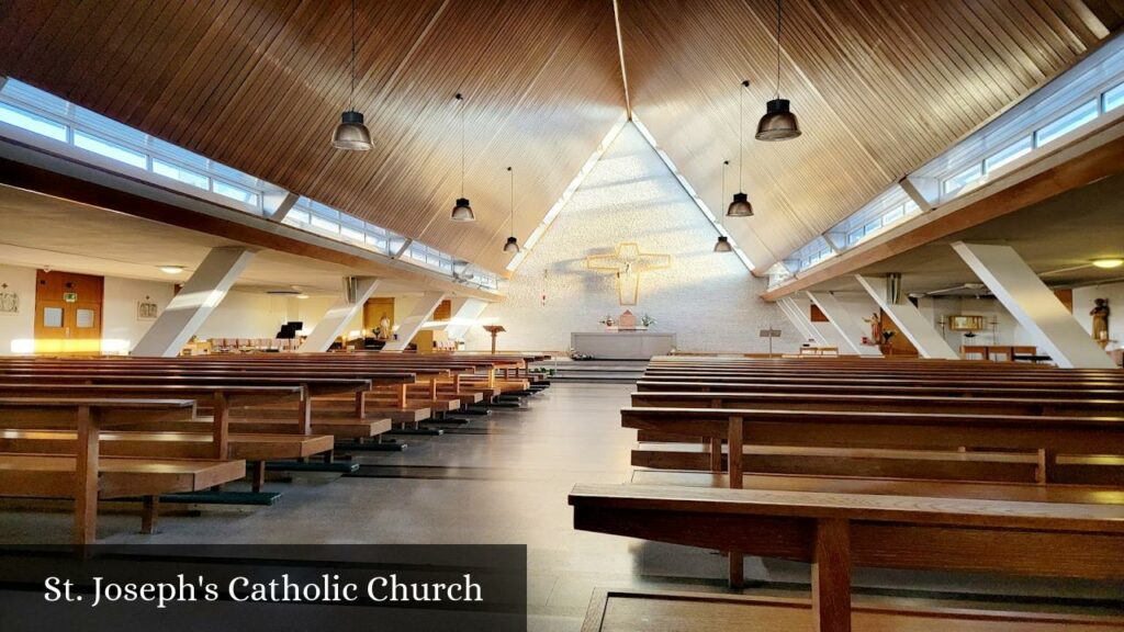 St. Joseph's Catholic Church - Easthampstead (England)